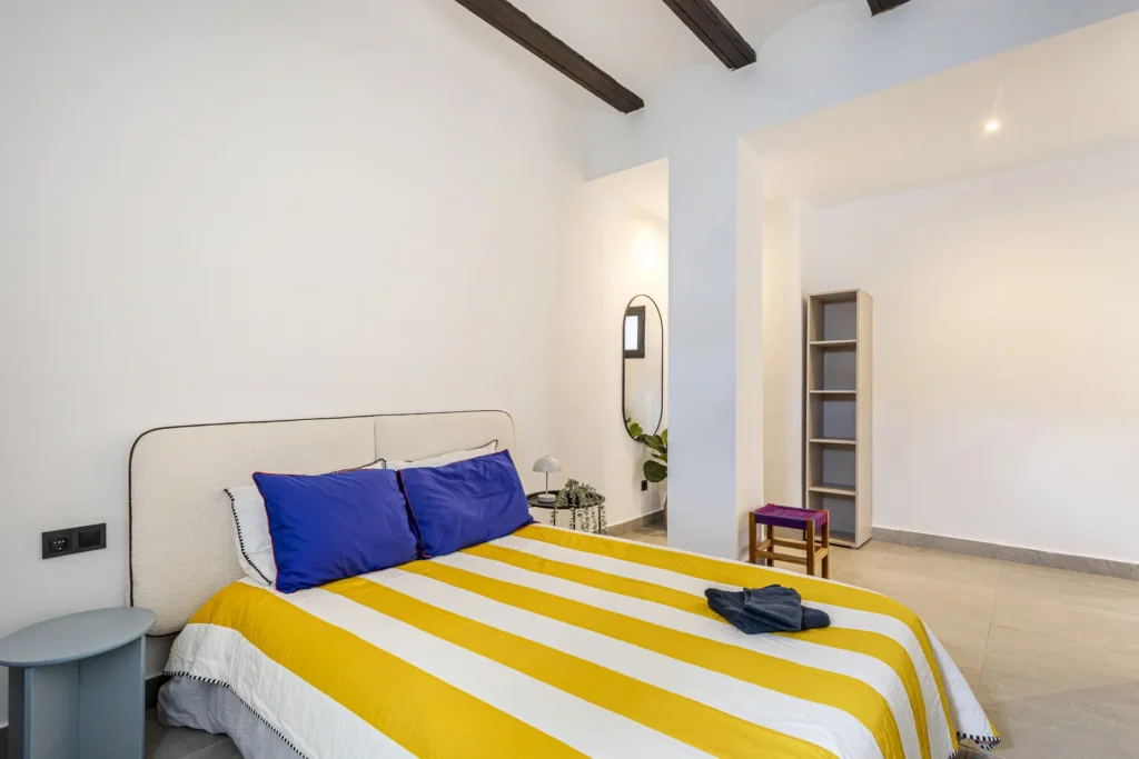 Vivienda reformada en Avenida del Puerto, La Creu del Grau — proyecto Reform Decor