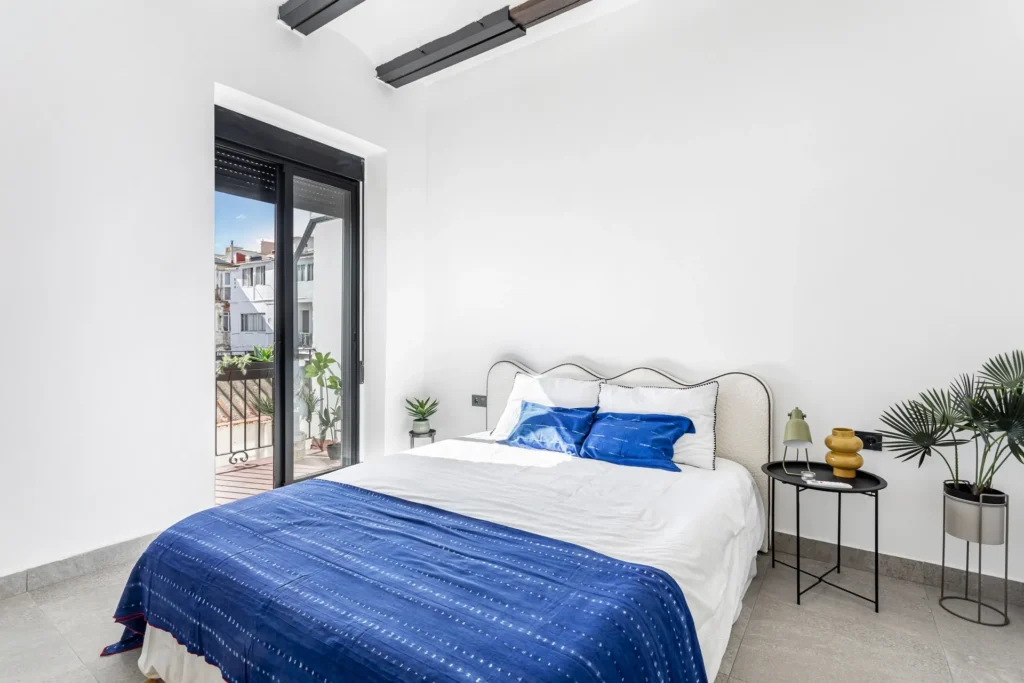 Vivienda reformada en Avenida del Puerto, La Creu del Grau — proyecto Reform Decor